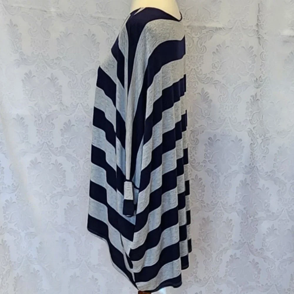 Honeyme Gray and Navy Striped Dolman Sleeve Tunic